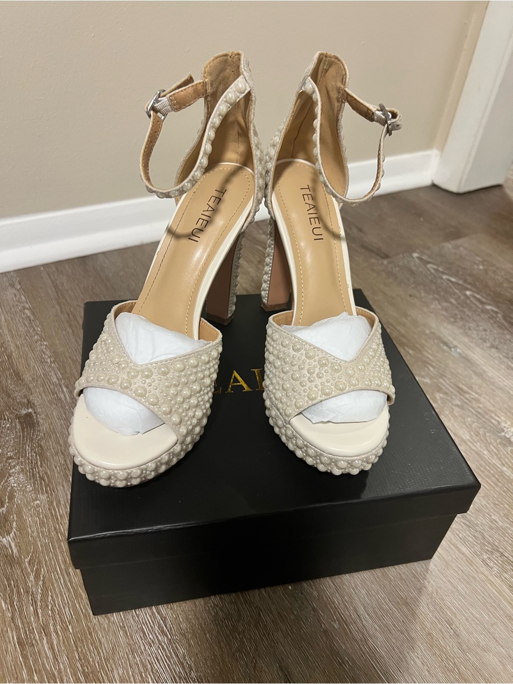 TEAIEUI Pearl-Embellished Cream Platform Ankle-Strap Heels